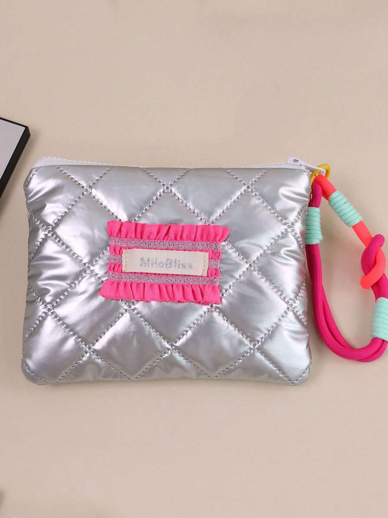 SHEIN 1 Piece Embroidery Heart Shape Coin Purse Quilted Coin Purse Portable Short Wallet #Pink