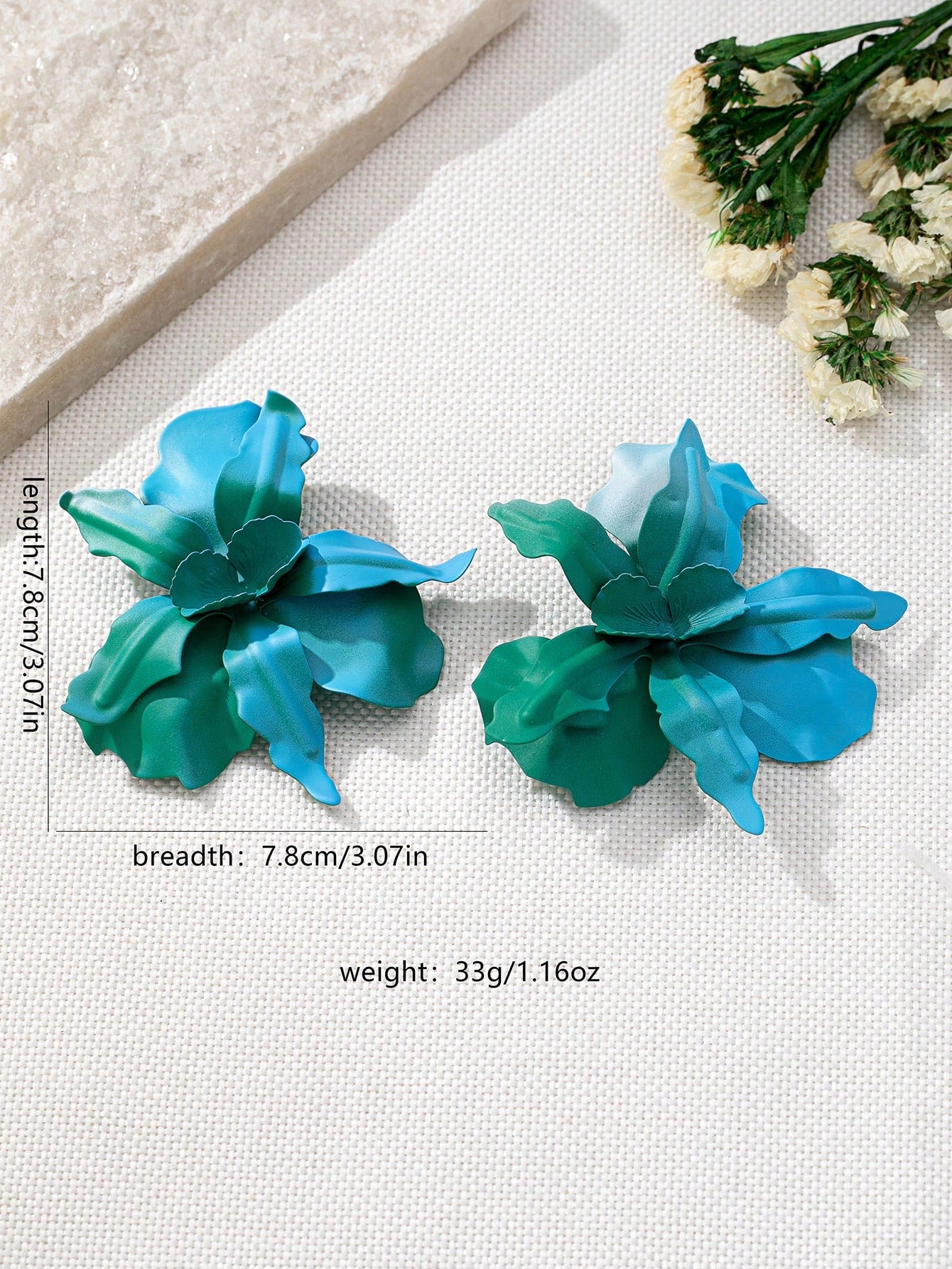 SHEIN 1 Pair Vacation Style Metal Flower Pendant Earrings, Suit