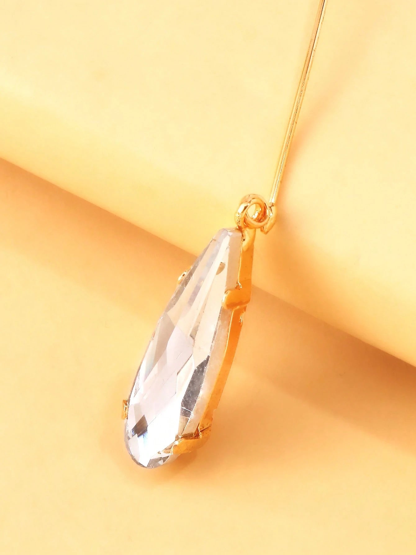 SHEIN 1pc Luxury Teardrop Ear Cuff, Versatile Personalized Faux Crystal Earrings