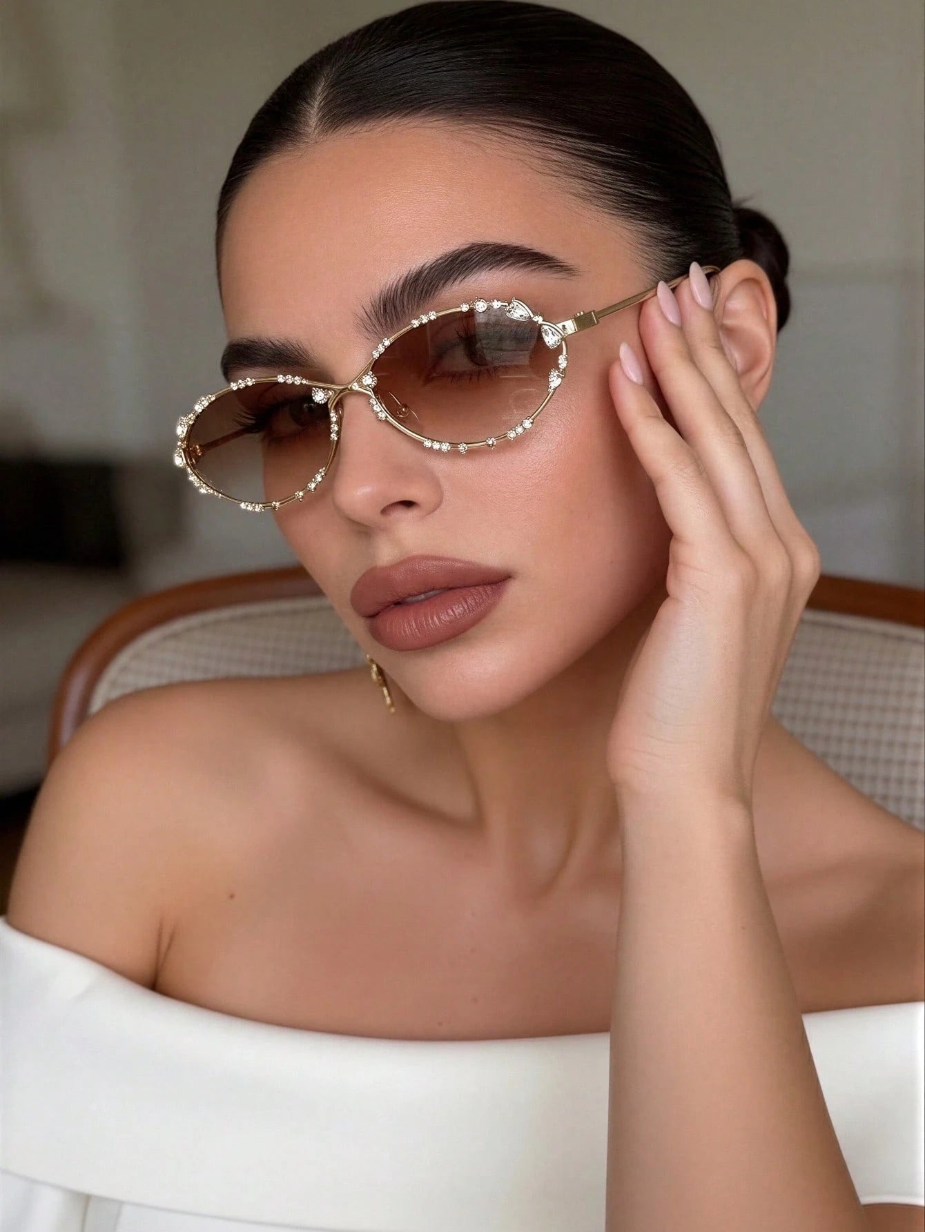 SHEIN 1 قطعة إطار معدني بيضاوي صغير أنيق وعصري بتصميم ألماس Y2K للنساء