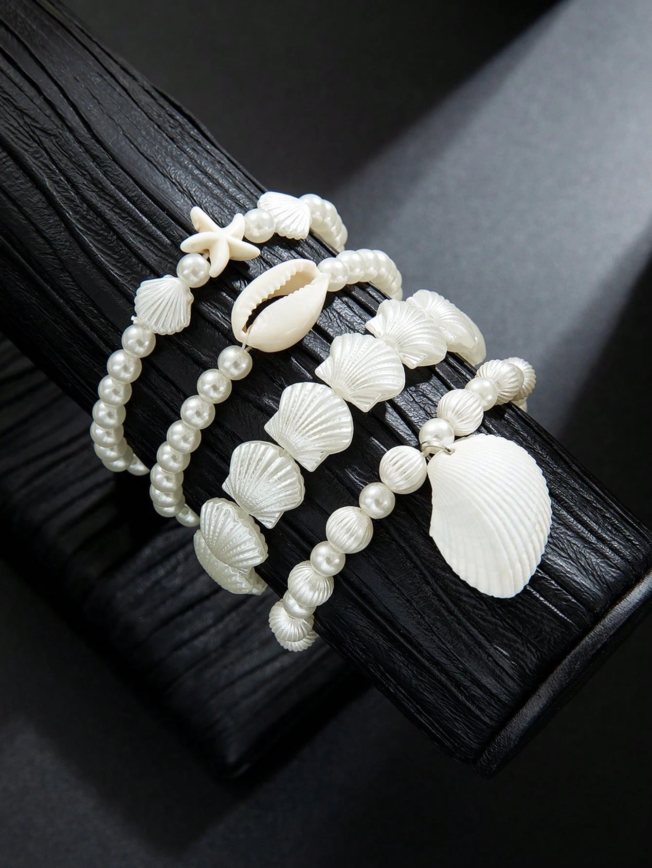 SHEIN 4pcs Bohemian Beach Style Pearl, Turquoise & Starfish Decor Elastic Bracelet Suitable For Beach Holiday Wear