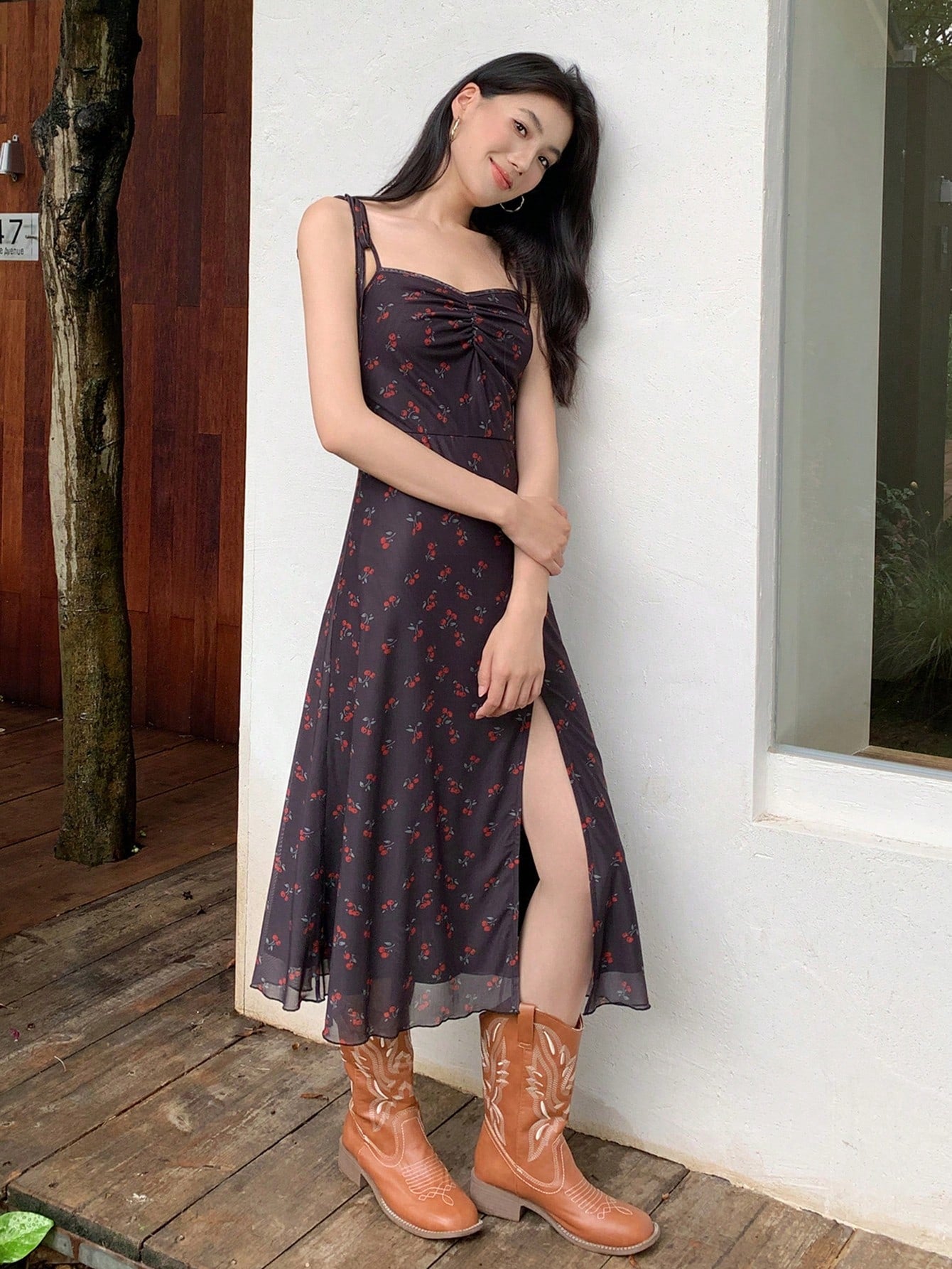 SHEIN Celisse 1pc Women High Thigh Split Floral Print Bodycon Slip Dress