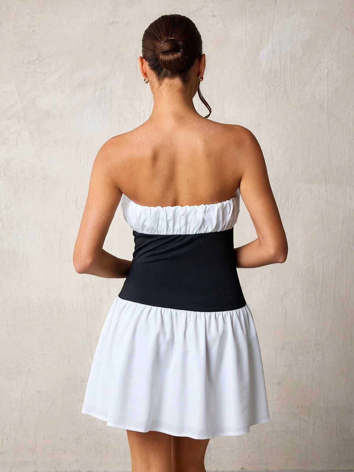 SHEIN Glamine Contrast Strapless Ruched Short Dress For Women