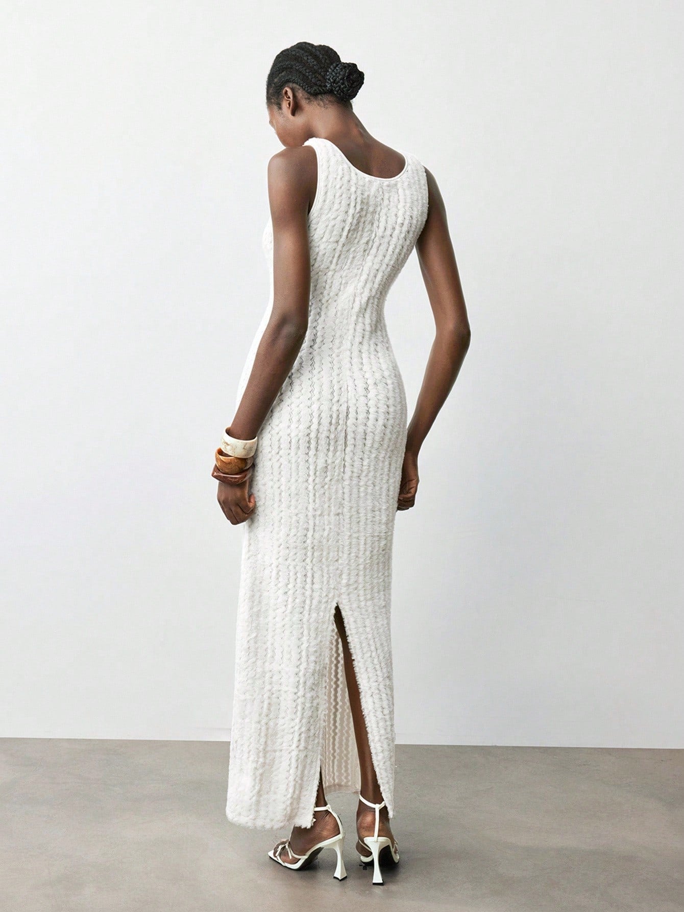 SHEIN Maija Casual Solid Color Fitted Sleeveless Dress