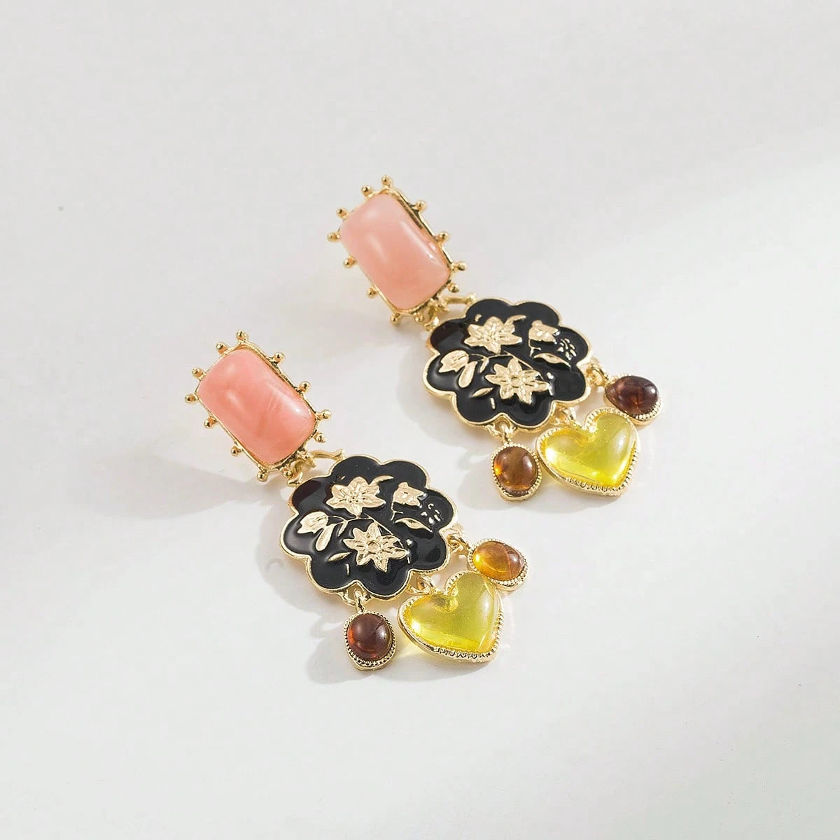 SHEIN Mydear 1 Pair Vintage Palace Style Drip Oil Flower & Geometric Resin Heart Pendant Earrings, Suitable For Women's Daily & Party Wear