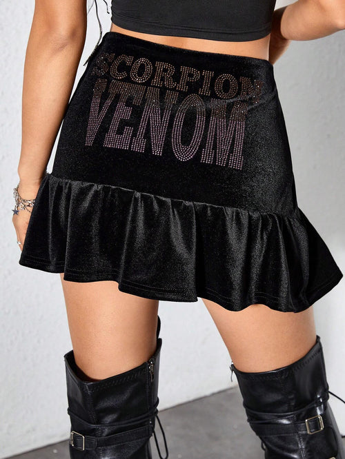 SHEIN ROMWE Grunge Punk Ladies' Sexy Tight Skirt With Pleated Hem And Rhinestone Slogan On The Back Waist