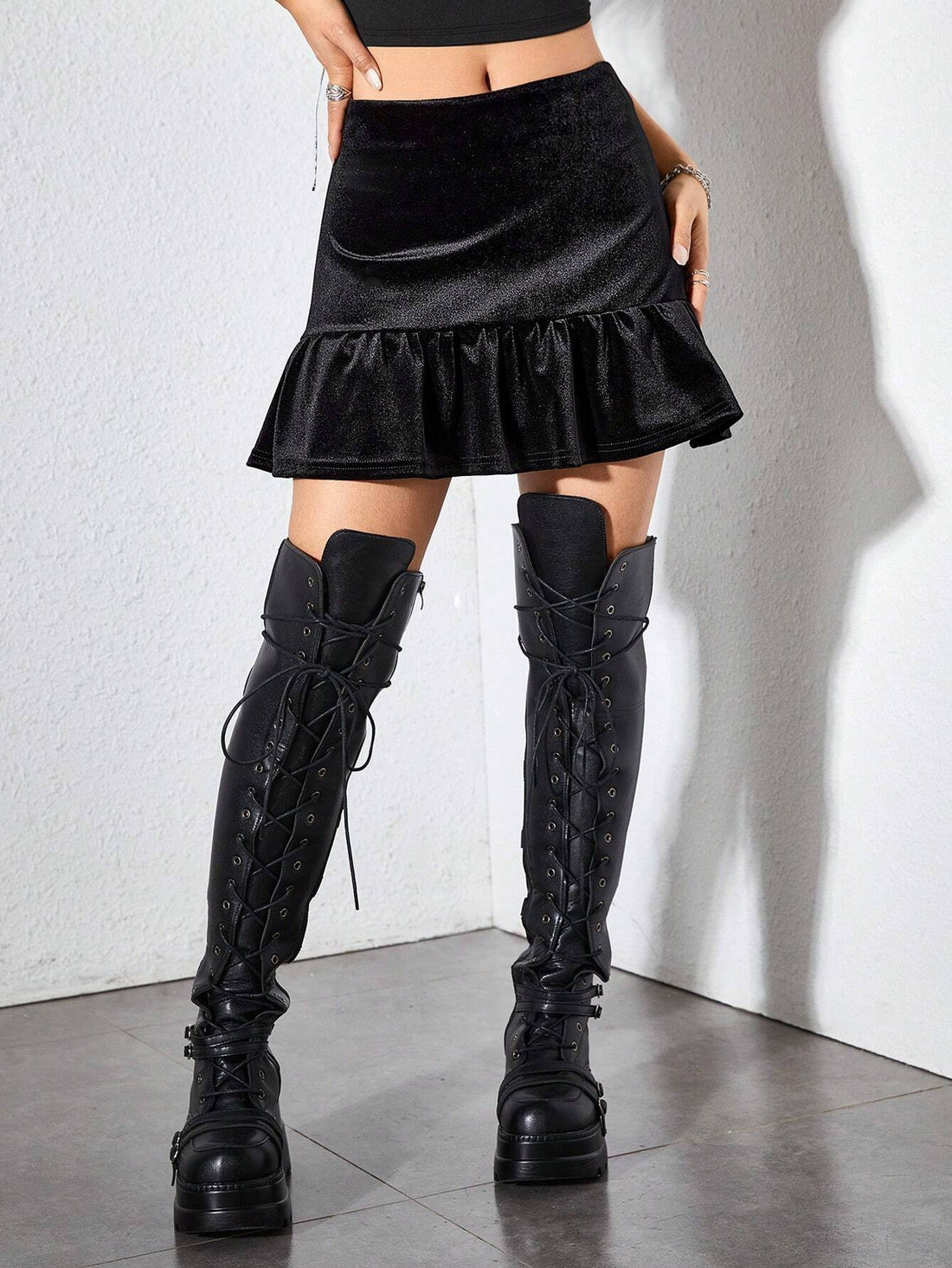 SHEIN ROMWE Grunge Punk Ladies' Sexy Tight Skirt With Pleated Hem And Rhinestone Slogan - view 3