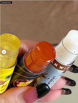 SHEIN Herorangeh Lip Balm Candy Flavor, Cool &amp; Moisturizing Texture, Hydrating, Exfoliating, Reducing Fine Lines, Portable And Convenient For Students, Travel, And Special Occasions, Net Weight 4g.png