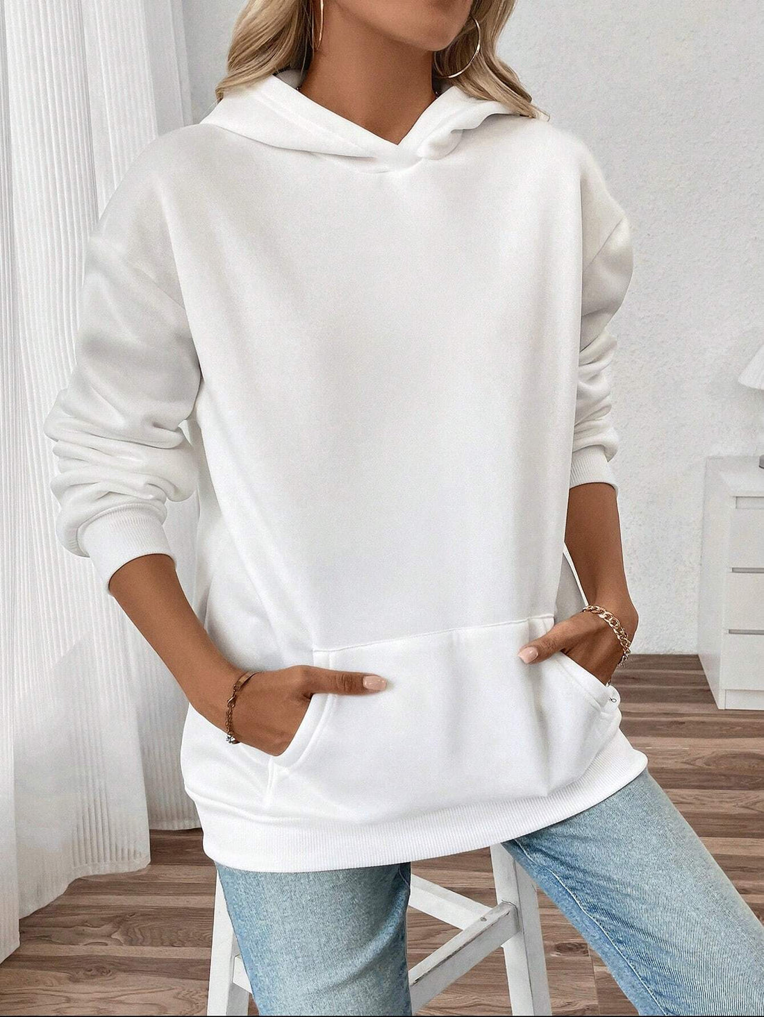 SHEIN Essnce Casual Solid Color Hoodie Sweatshirt With Pockets And Back Print, Long Sleeve - view 3