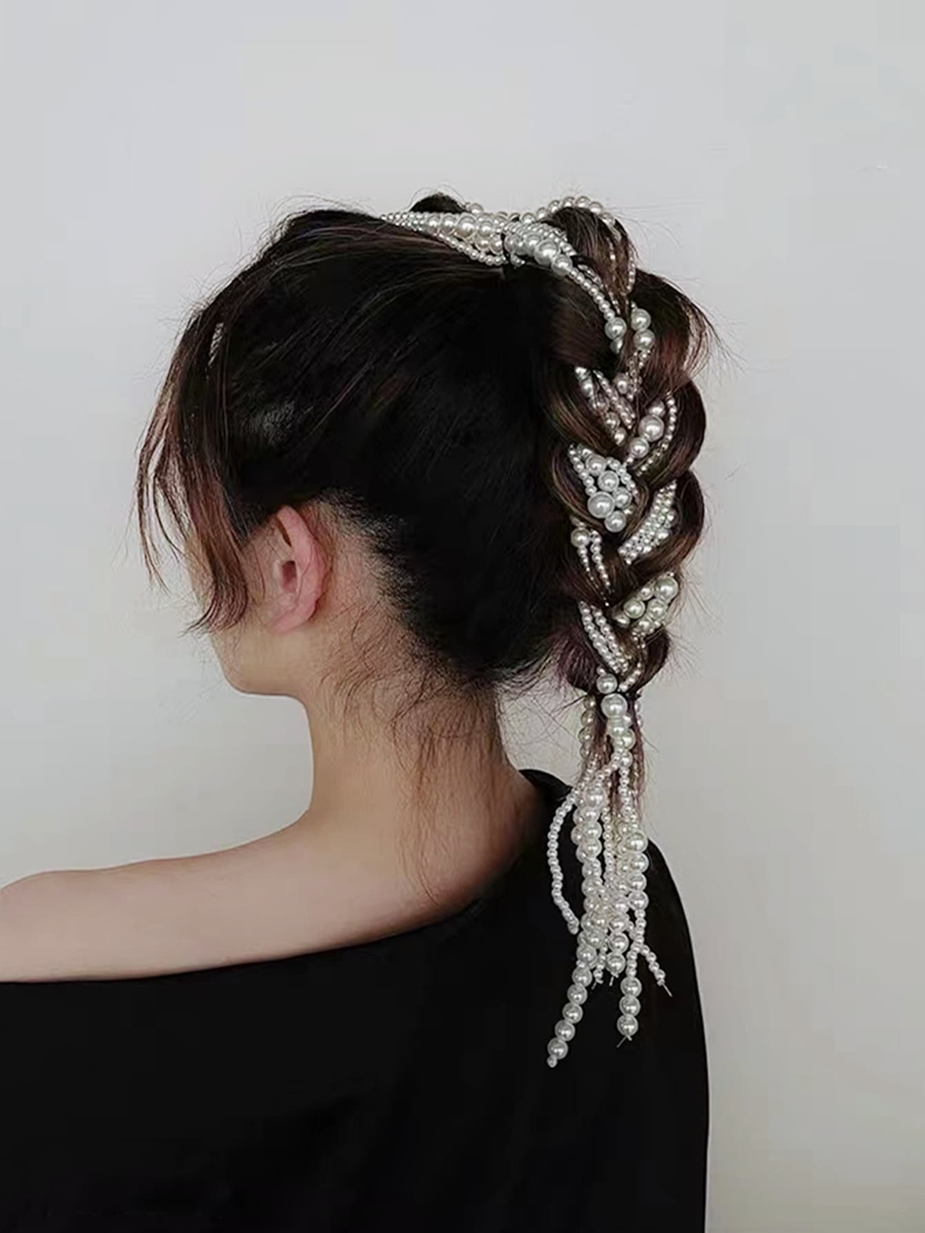 SHEIN Faux  Hair Clip Pearl Beaded Tassel Charm