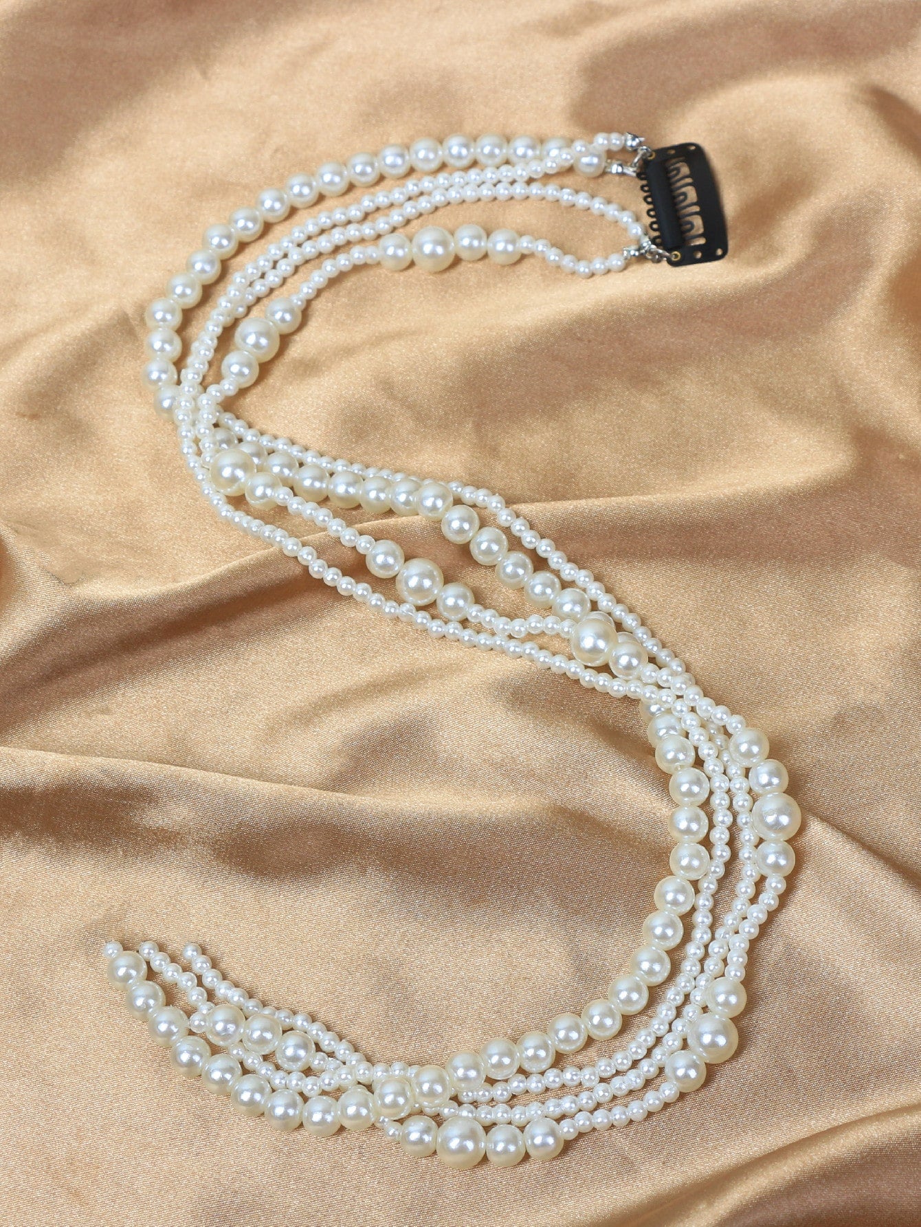 SHEIN Faux  Hair Clip Pearl Beaded Tassel Charm
