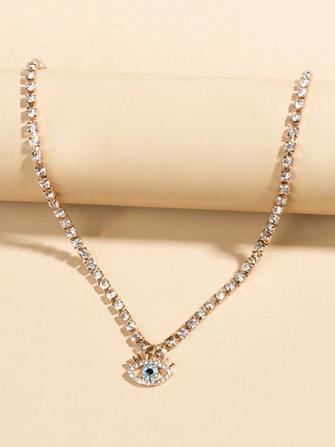 SHEIN Vintage Minimalist Devil's Eye Pendant Short Rhinestone Claw Chain Necklace