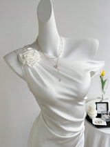 SHEIN Sweetra 3D Floral Oblique Collar Sleeveless Slim Fit Blouse