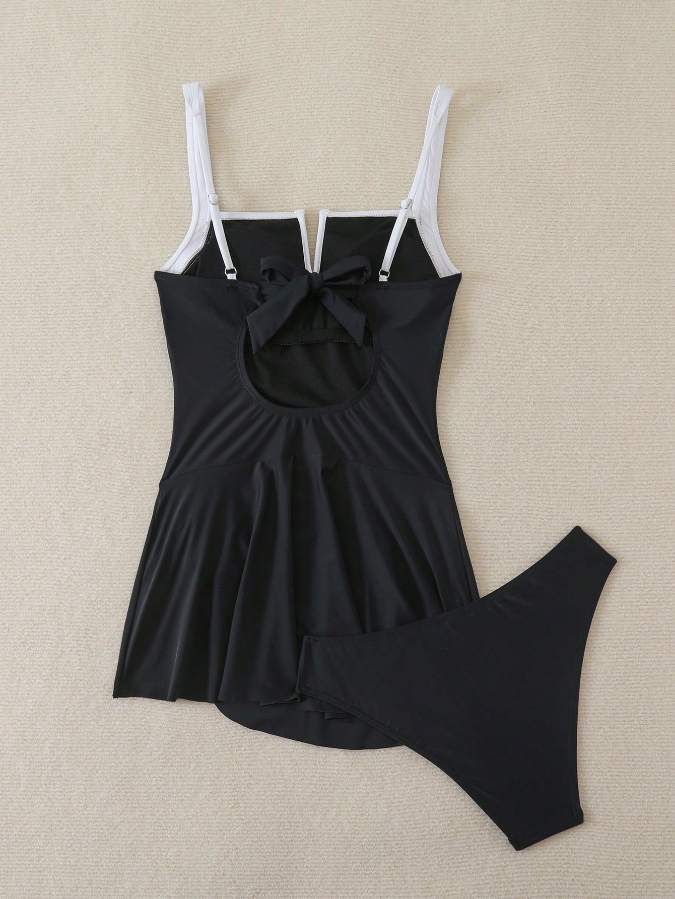 SHEIN Swim Lushoire 2pcs Women's V-Neck Asymmetric Hem Beach Dress & Swimsuit Set