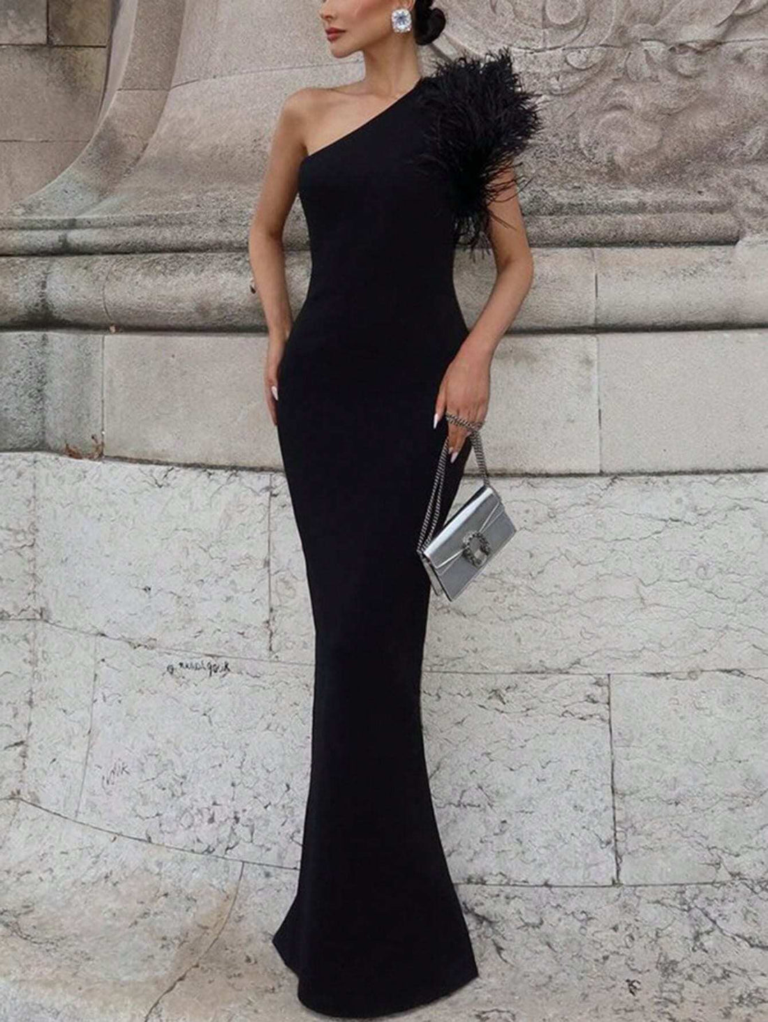 SHEIN Women Elegant One-Shoulder Sleeveless Feather Bodycon Black Long Sexy Party