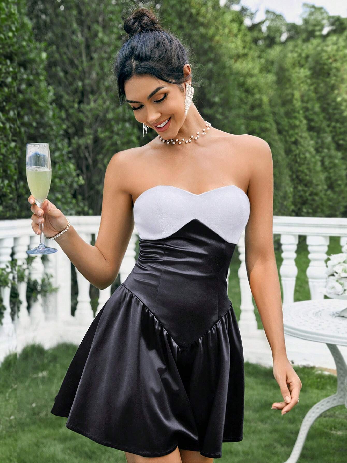 Zolique Color Block A-Line Party Strapless Dress