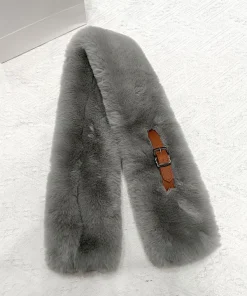 Alternative view of SHEIN  Buckle Decor Fluffy Scarf