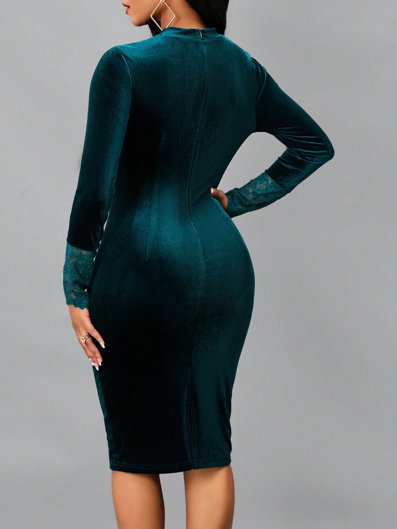 SHEIN Lady Contrast Lace Mock Neck Velvet Bodycon Dress - Image 2