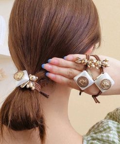 Small animal hair tie