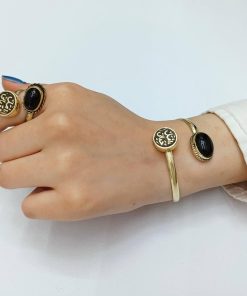 Alternative view of Copper ( Bracelet & Ring )