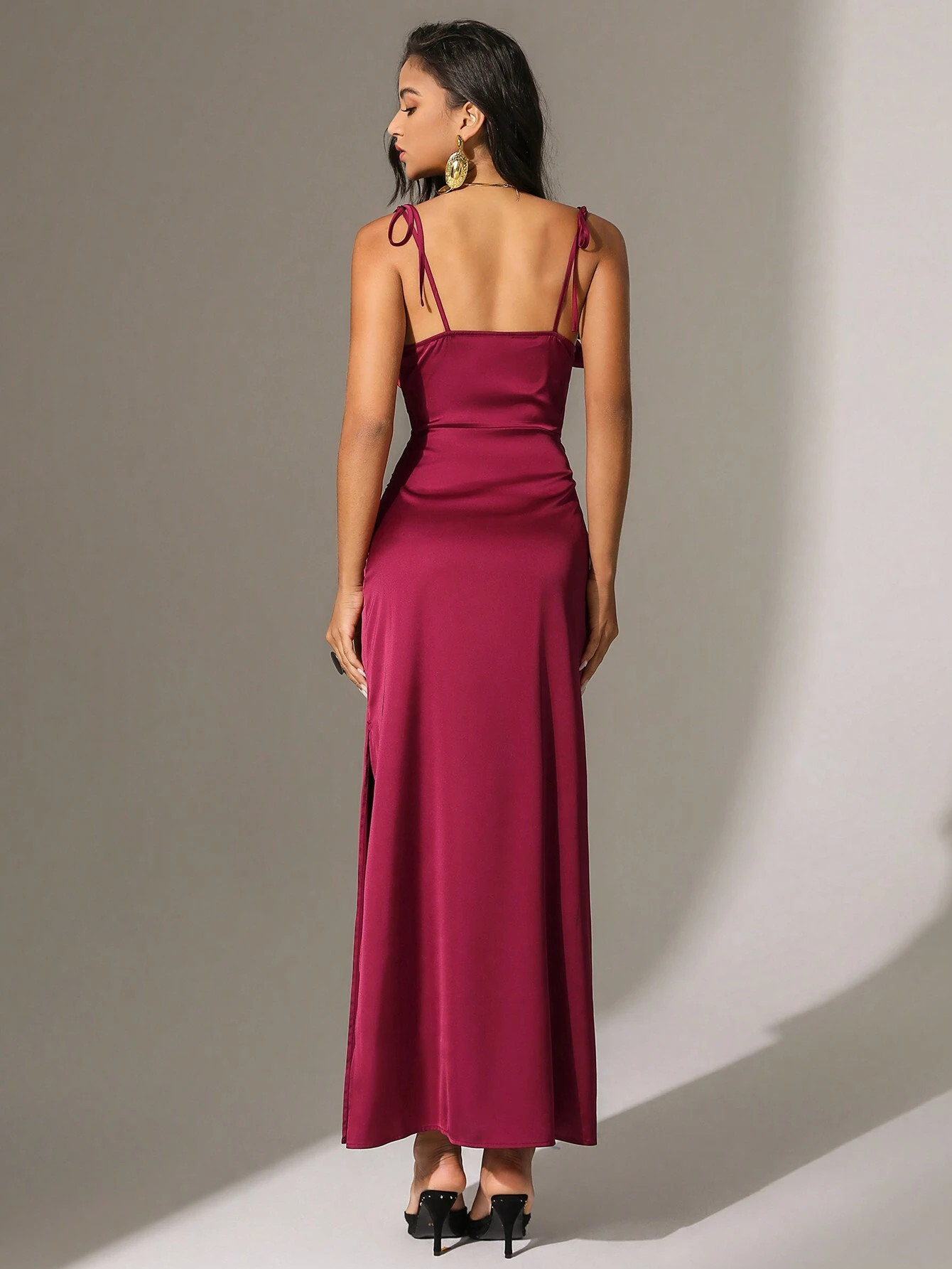 SHEIN Anewsta Solid Color Spaghetti Strap Dress Notched Collar And Side Slits - Image 2