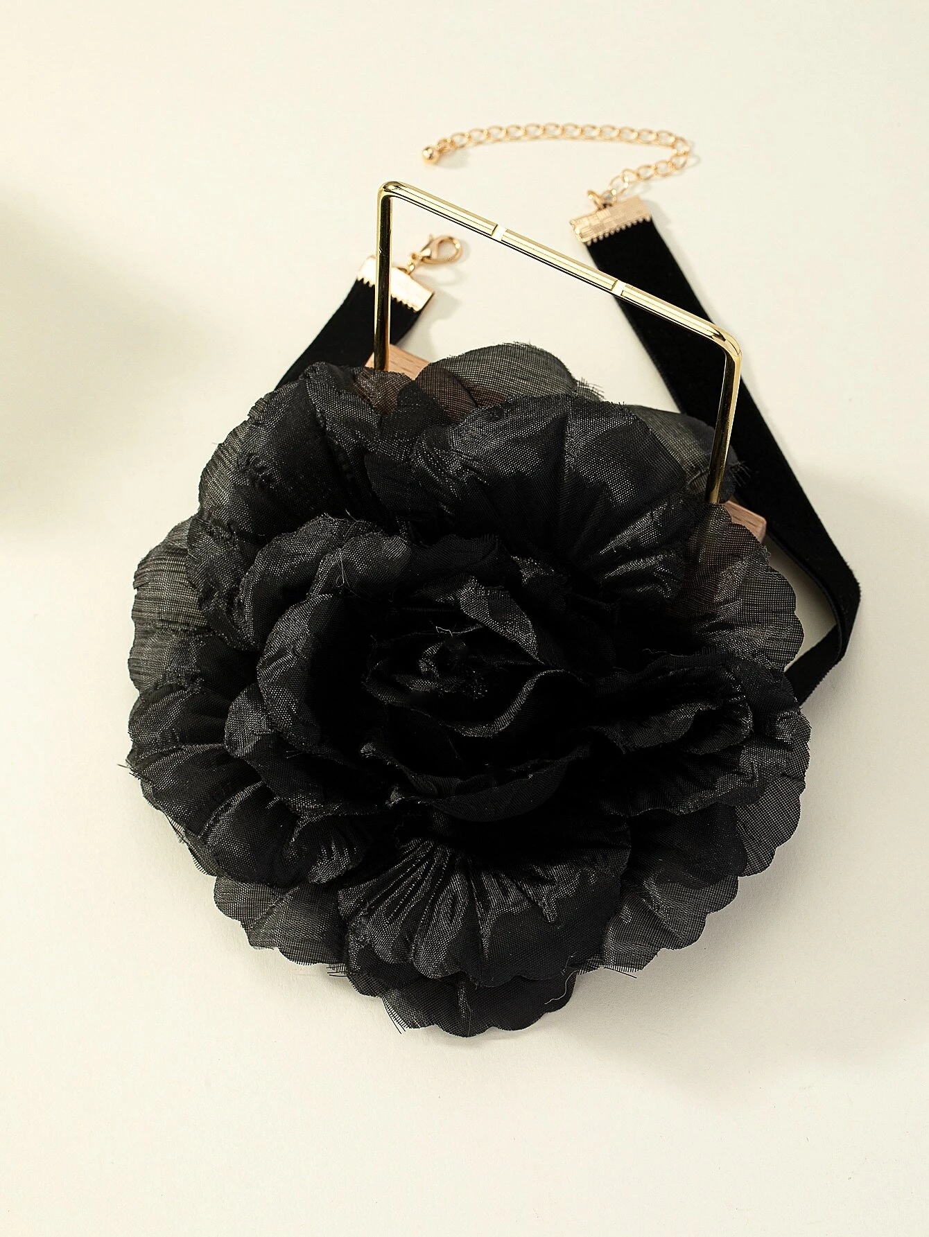 SHEIN 1pc Adjustable Fashionable Ladies' Neck Chain With Large Simulated Flower&floral Velvet Ribbon, Great For Festival Party & Valentine's Day Wearing - Image 3