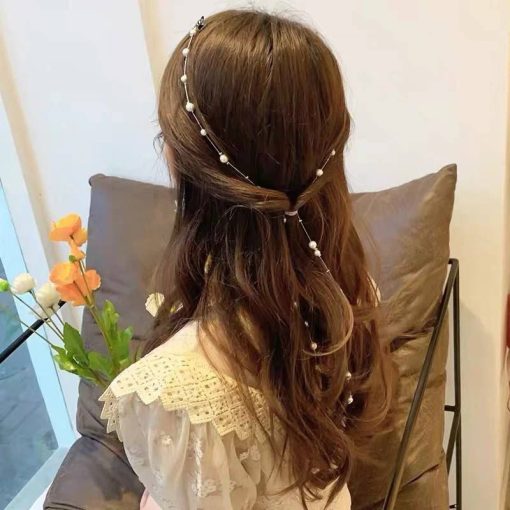 Pearl hair accessories