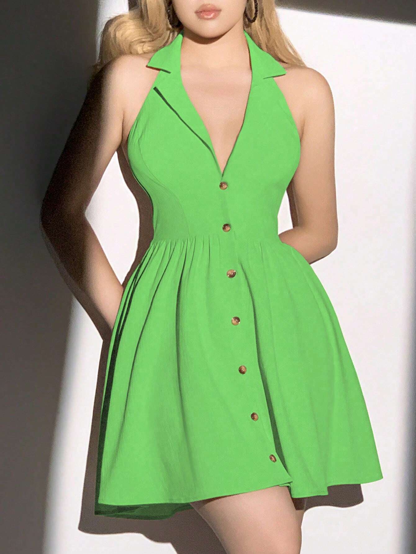 SHEIN Qutie Solid Color Sleeveless Button-Front Halter Neck A-Line Dress