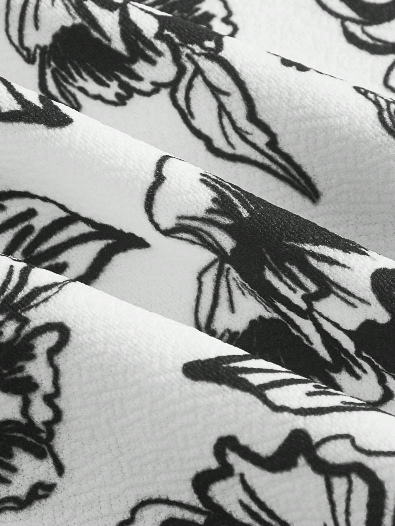 SHEIN MOD Allover Floral Print Tie Shoulder Wide Straps Top & Skirt - Image 4