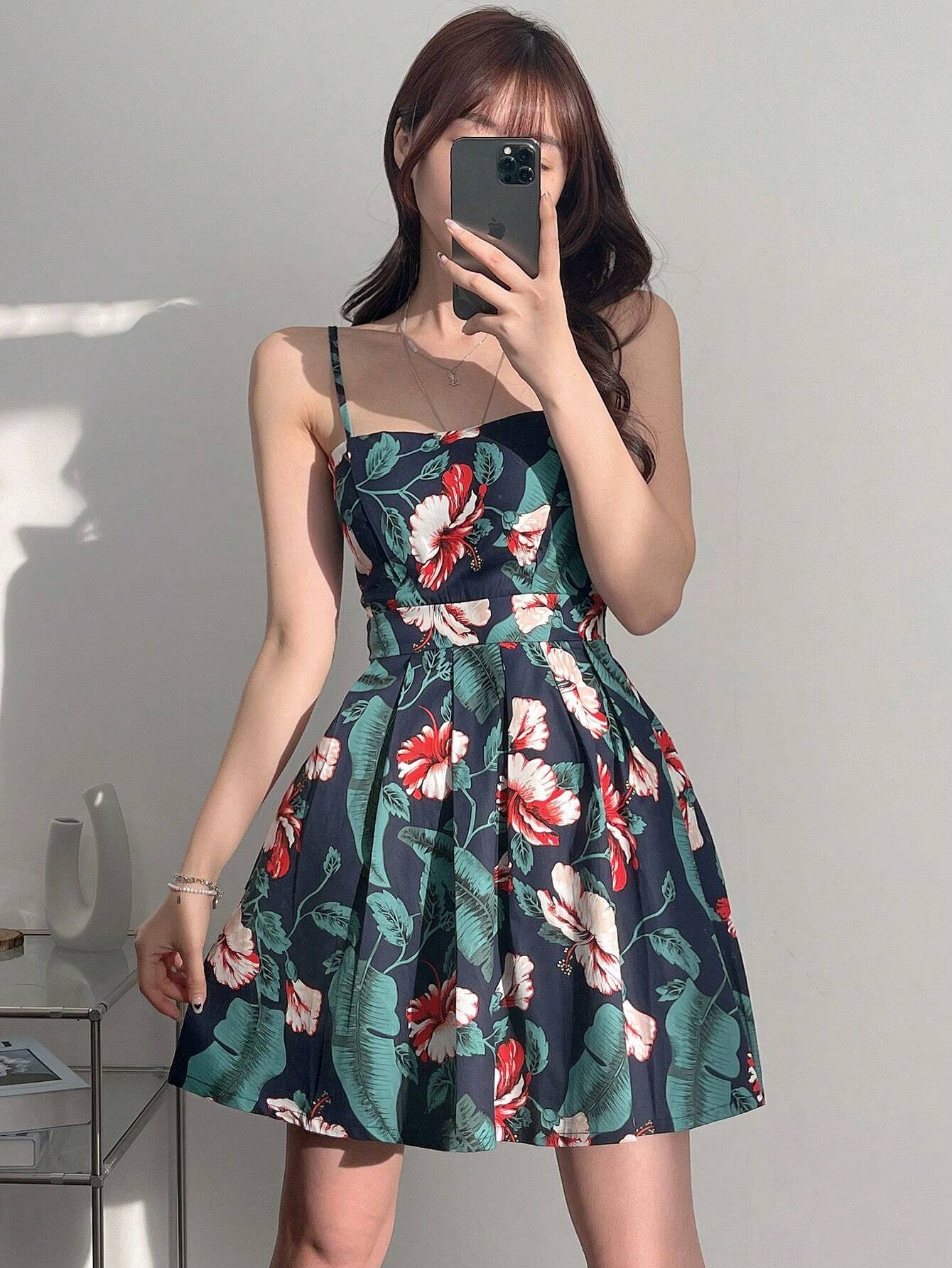SHEIN DAZY Women's Floral Print Pleated Cami Dress Flower Dress - Image 4