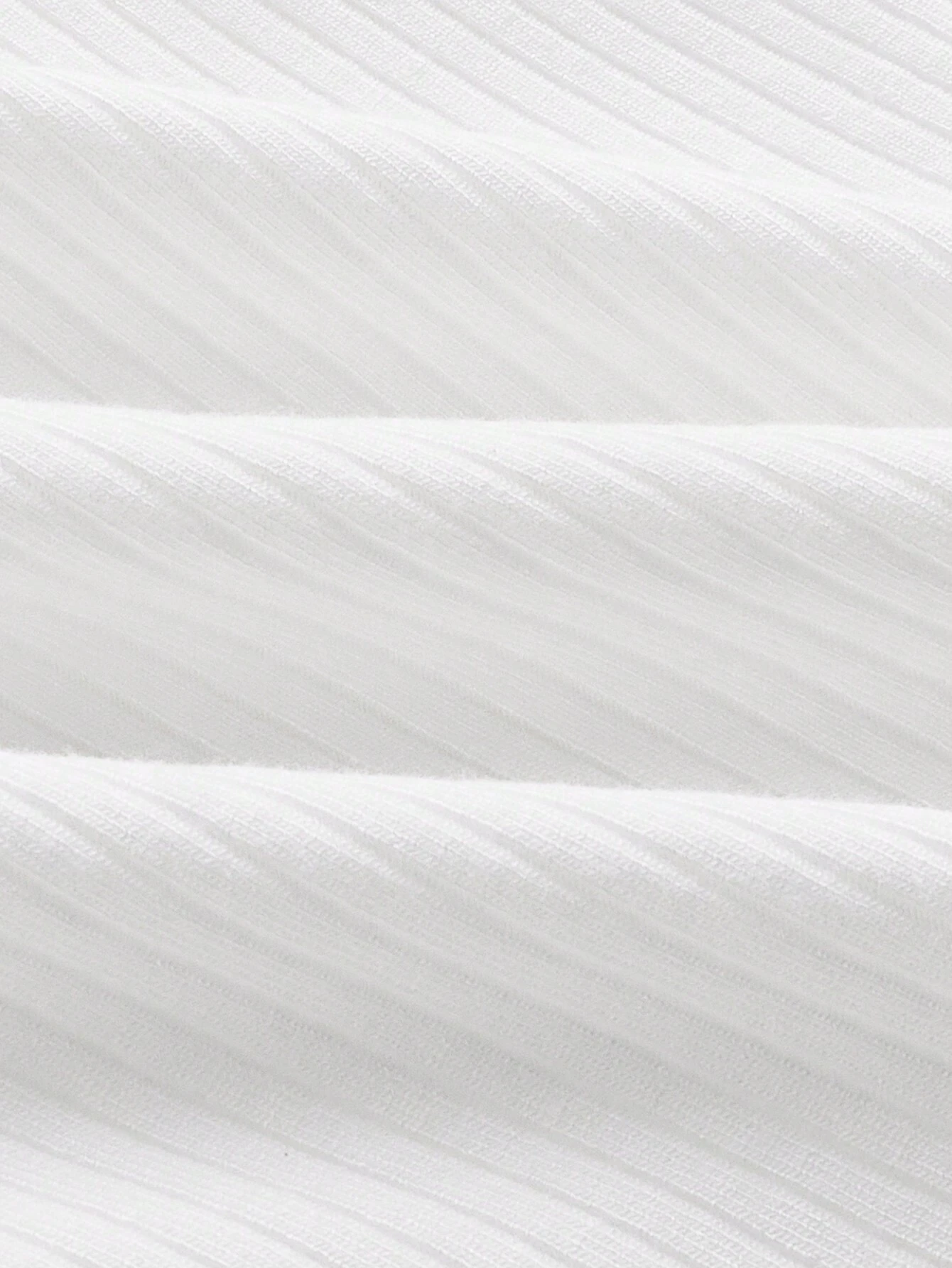 SHEIN MOD White Lace Camisole With Floral Crochet For Summer Vacation - Image 4