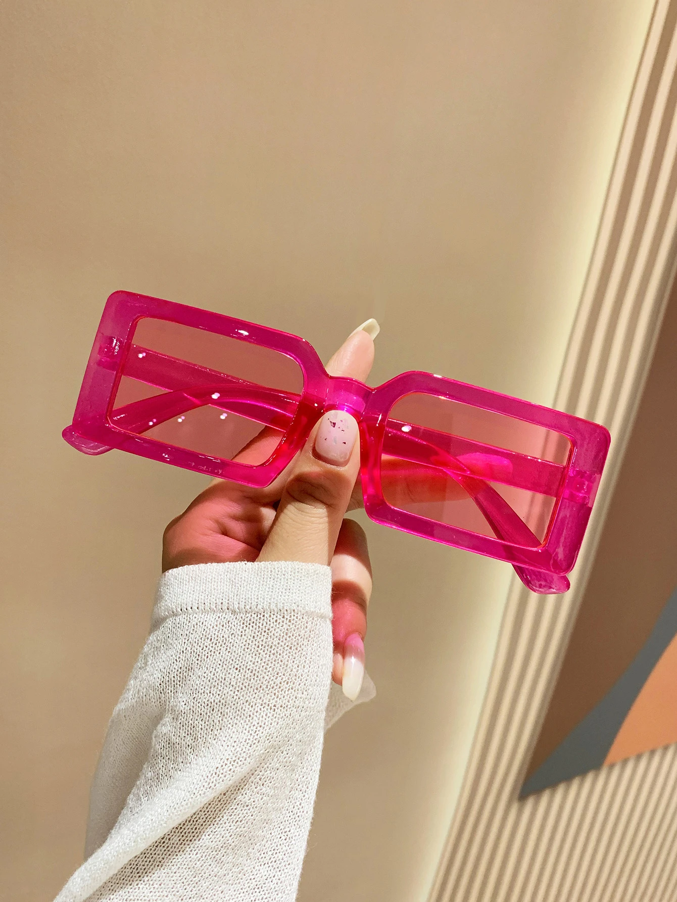 SHEIN Square Frame Sunglasses Cute Shades Beach Accessories