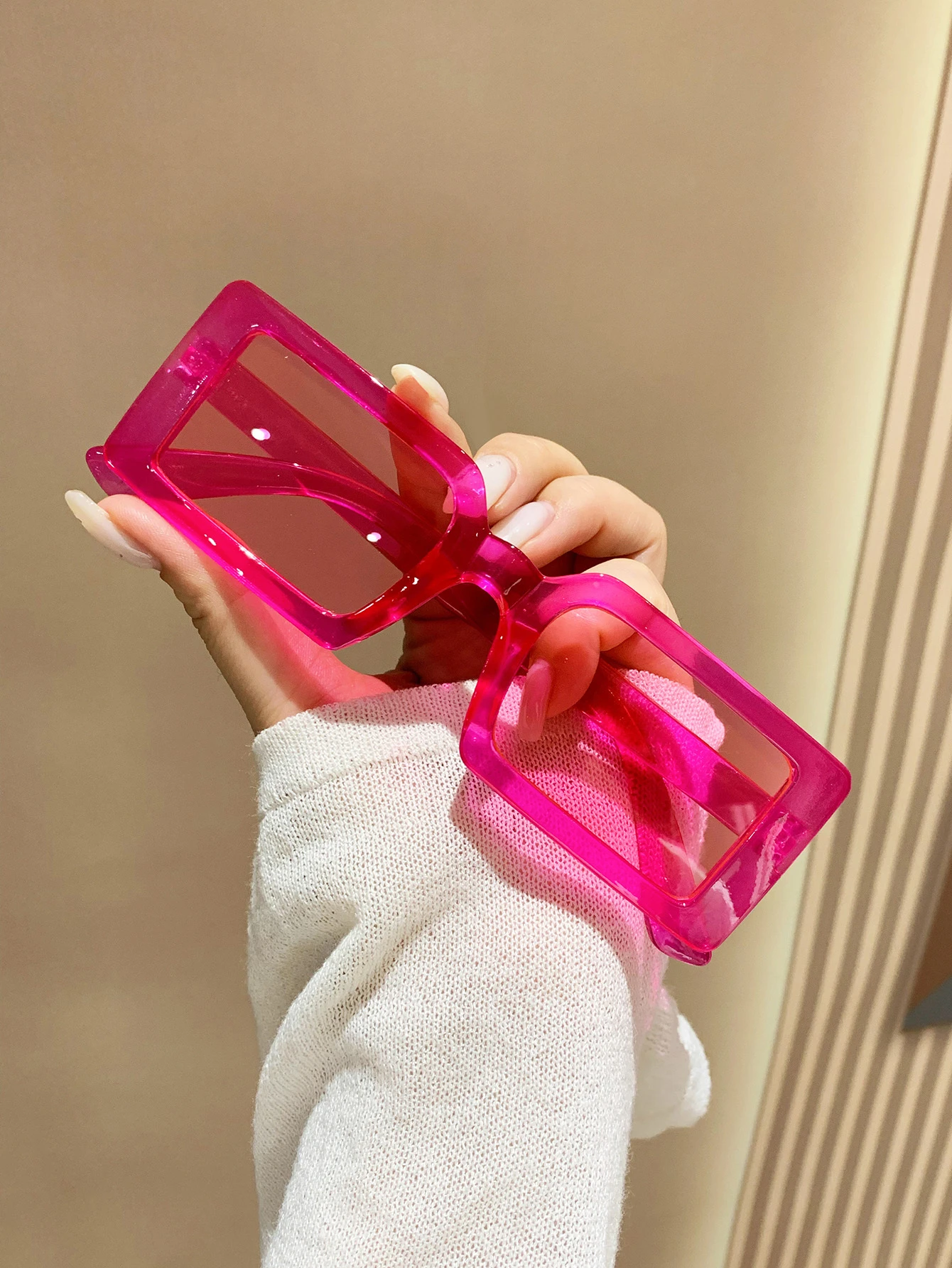 SHEIN Square Frame Sunglasses Cute Shades Beach Accessories