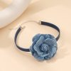 SHEIN Vintage Western Style Minimalist Woven Flower Choker Necklace