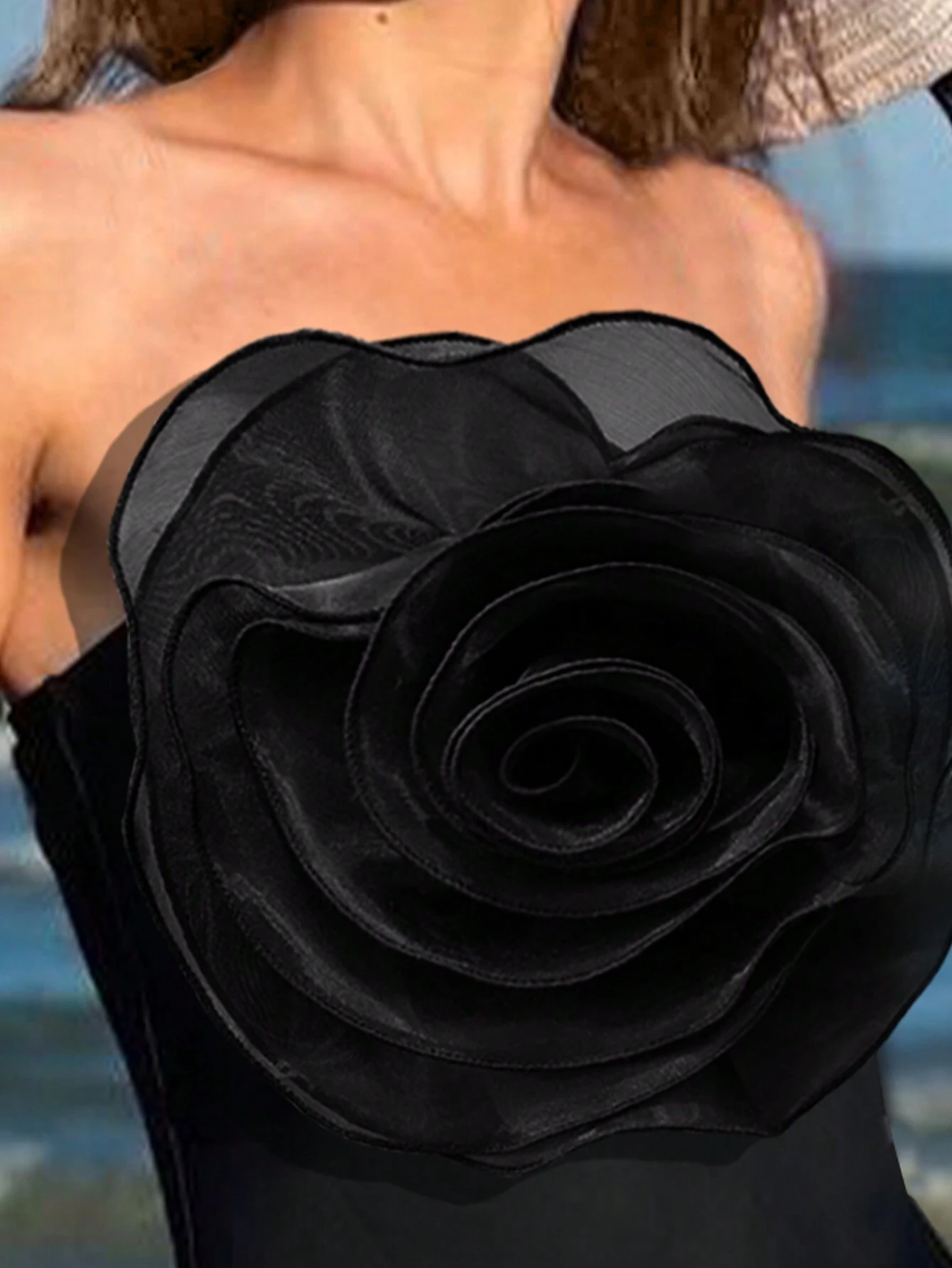 SHEIN Essnce Women Beach Vacation Solid Color 3d Flower Decoration Tube Top Bodysuit - Image 4