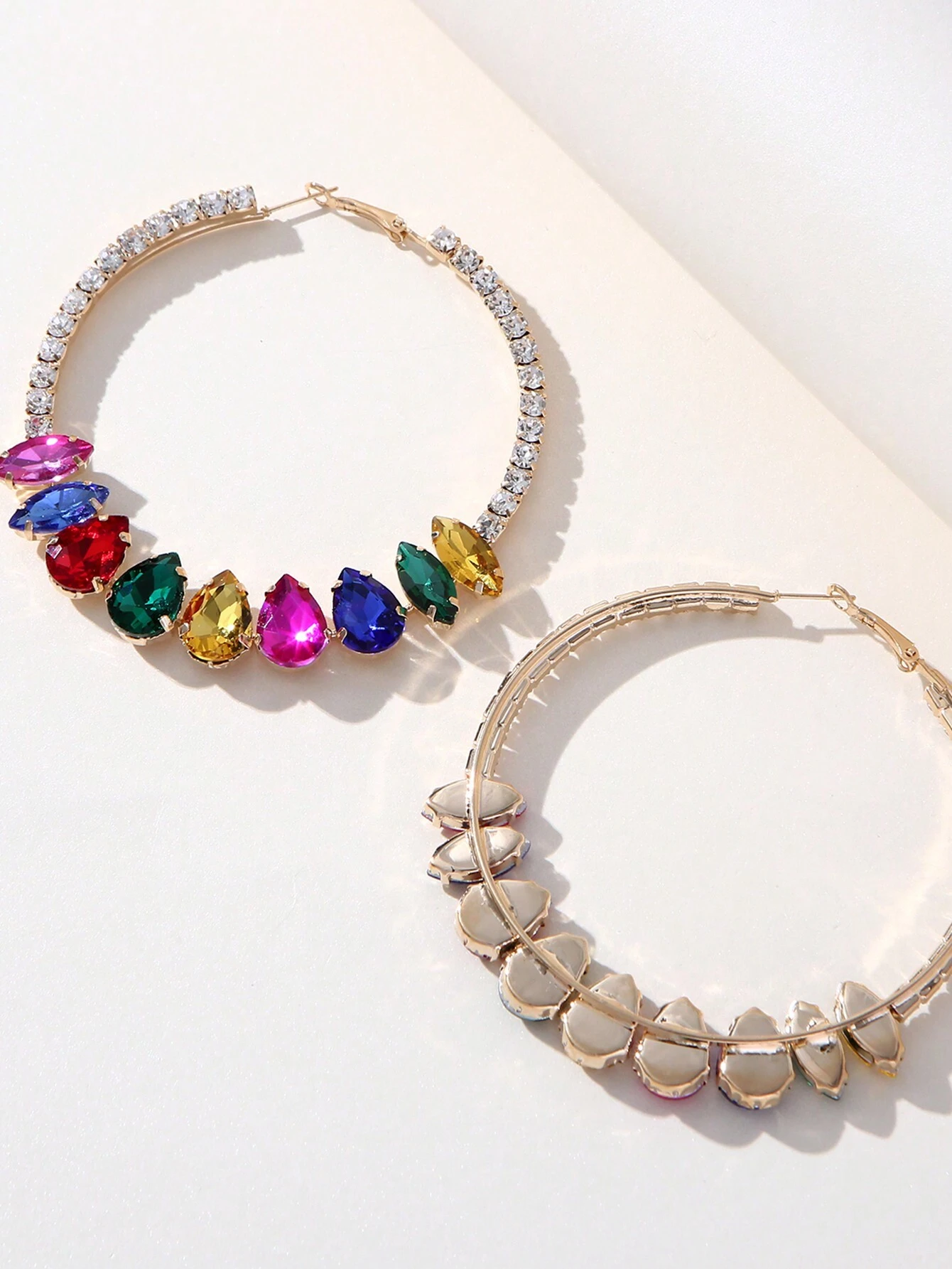 SHEIN 1pair Luxury European And American Fashion Exaggerated Metal & Multicolor Crystal Inlaid Round Hoop Earrings - Image 3