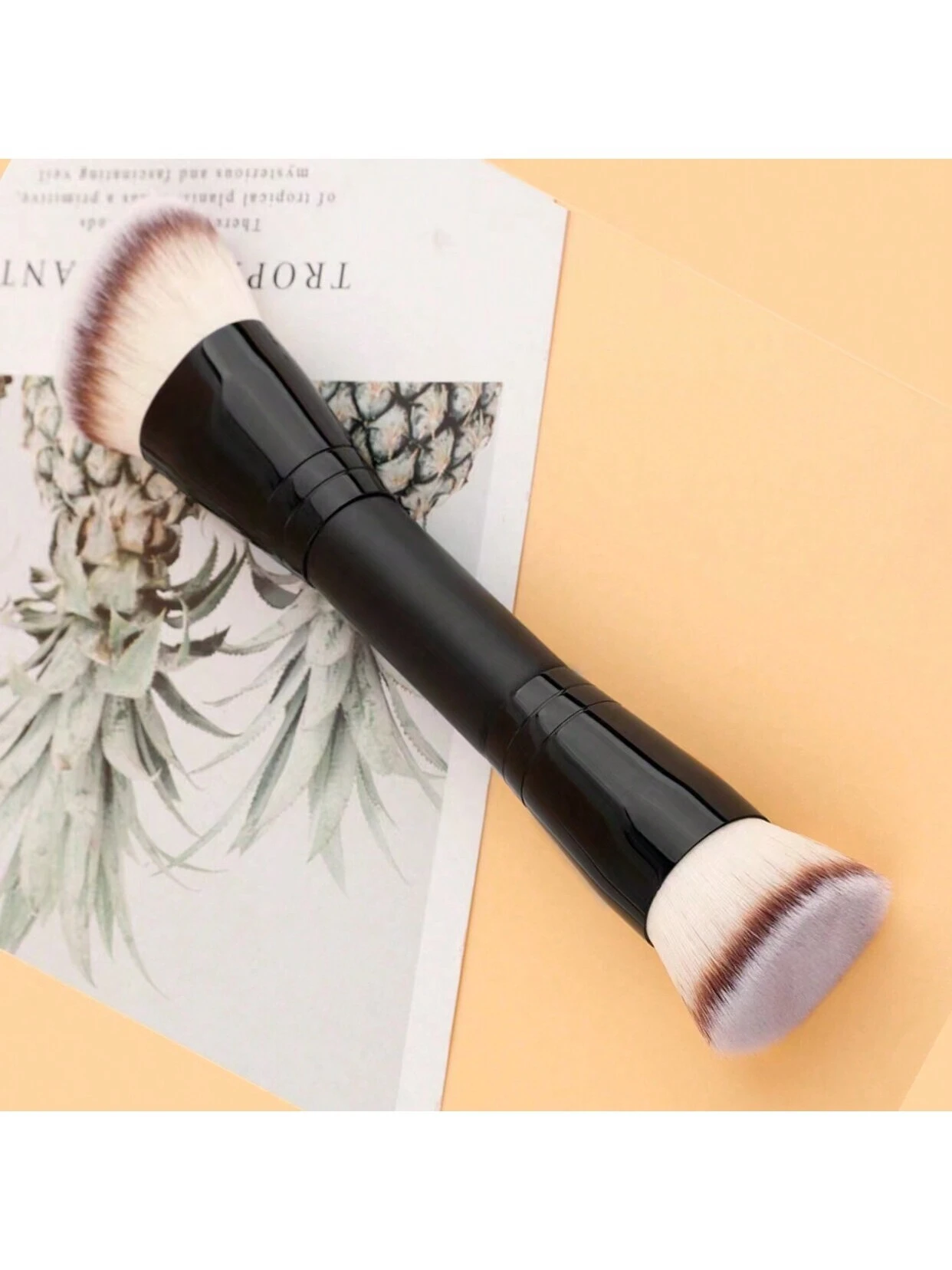 SHEIN 1pc Portable Dual-Ended Multi-Functional Makeup Brush For Face, Men & Women, Including Foudation Brush, Contour Brush, Powder Brush, Blush Brush
