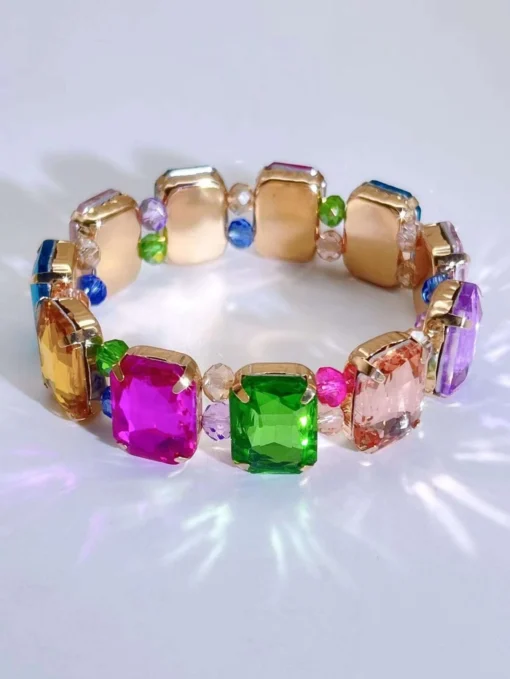 SHEIN 1pc Random Color Beaded Crystal Heart Stretch Bracelet