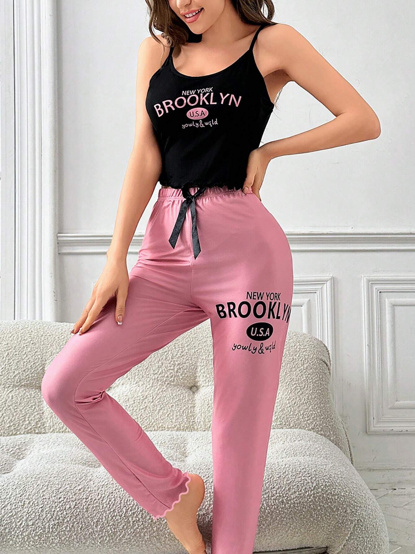 SHEIN Black Eyelash Lace Trimmed Tank Top And Pink Drawstring Waist Pants Pajama Set - Image 3