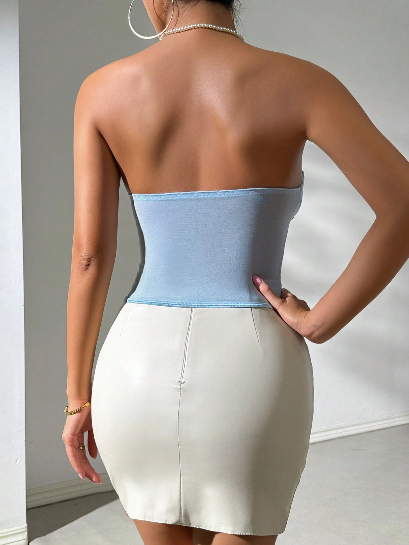 SHEIN Allurite Women's Solid Color Fishbone Ruched Summer Sleeveless Tube Top - Image 2