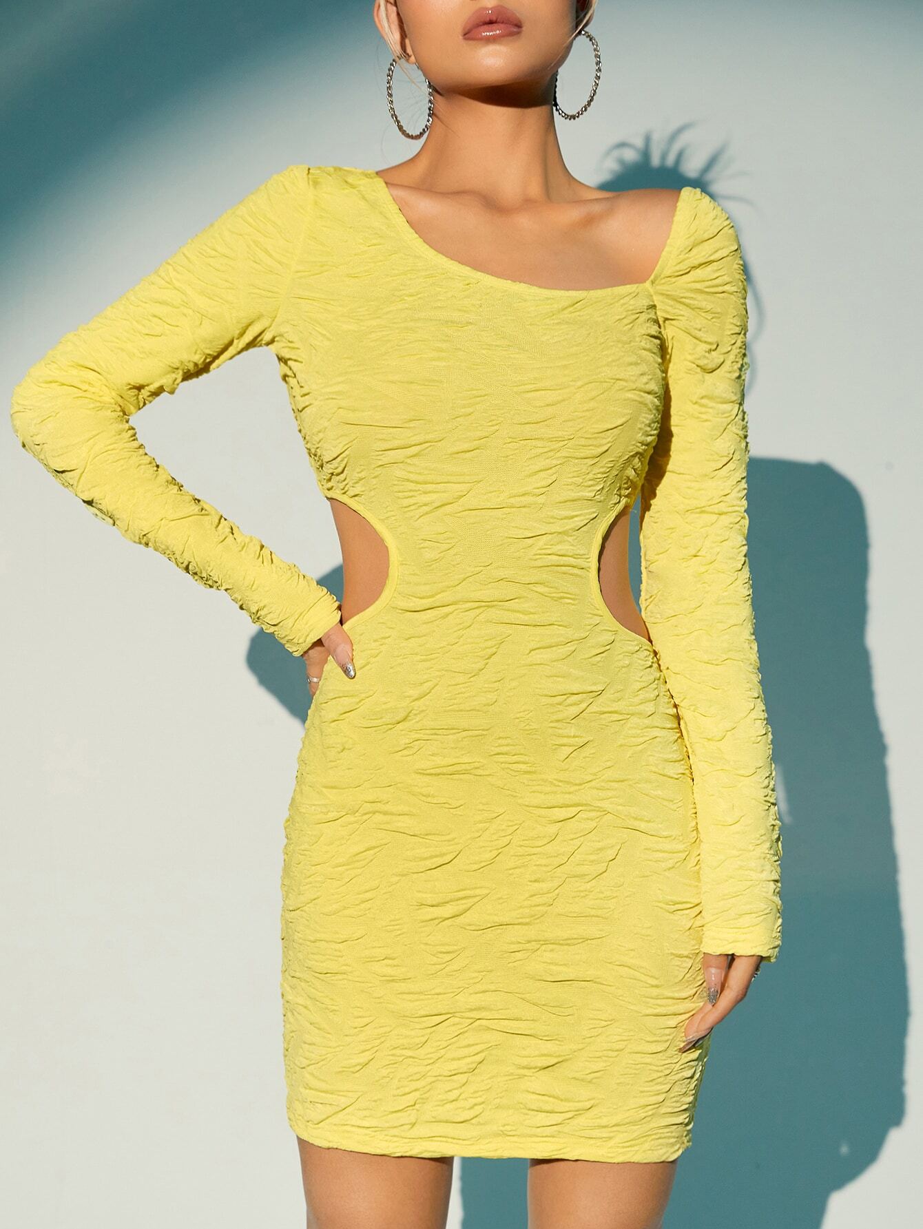 SHEIN X KeniaOs SHEIN ICON Cut Out Waist Ruched Bodycon Dress - Image 2