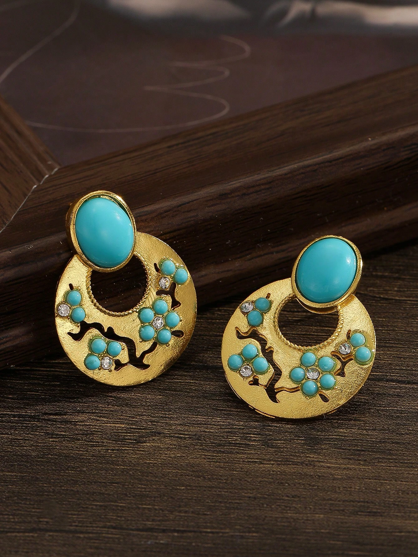 SHEIN 1 Pair Fashionable & Creative Niche Design Bohemian Style Earrings Women - Image 3