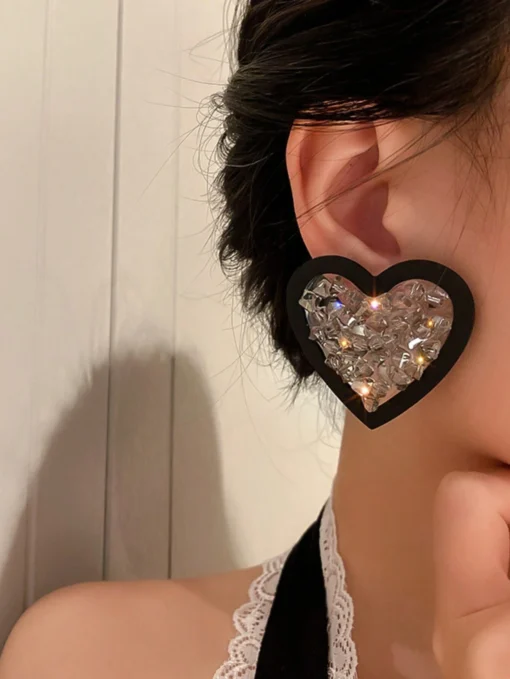 SHEIN 1pair Elegant Black Heart Shape Artificial Crystal Earrings