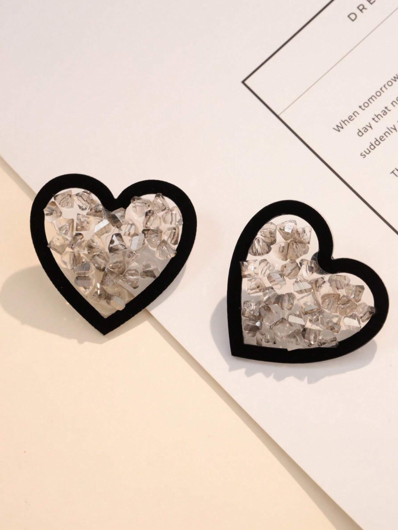 SHEIN 1pair Elegant Black Heart Shape Artificial Crystal Earrings - Image 2