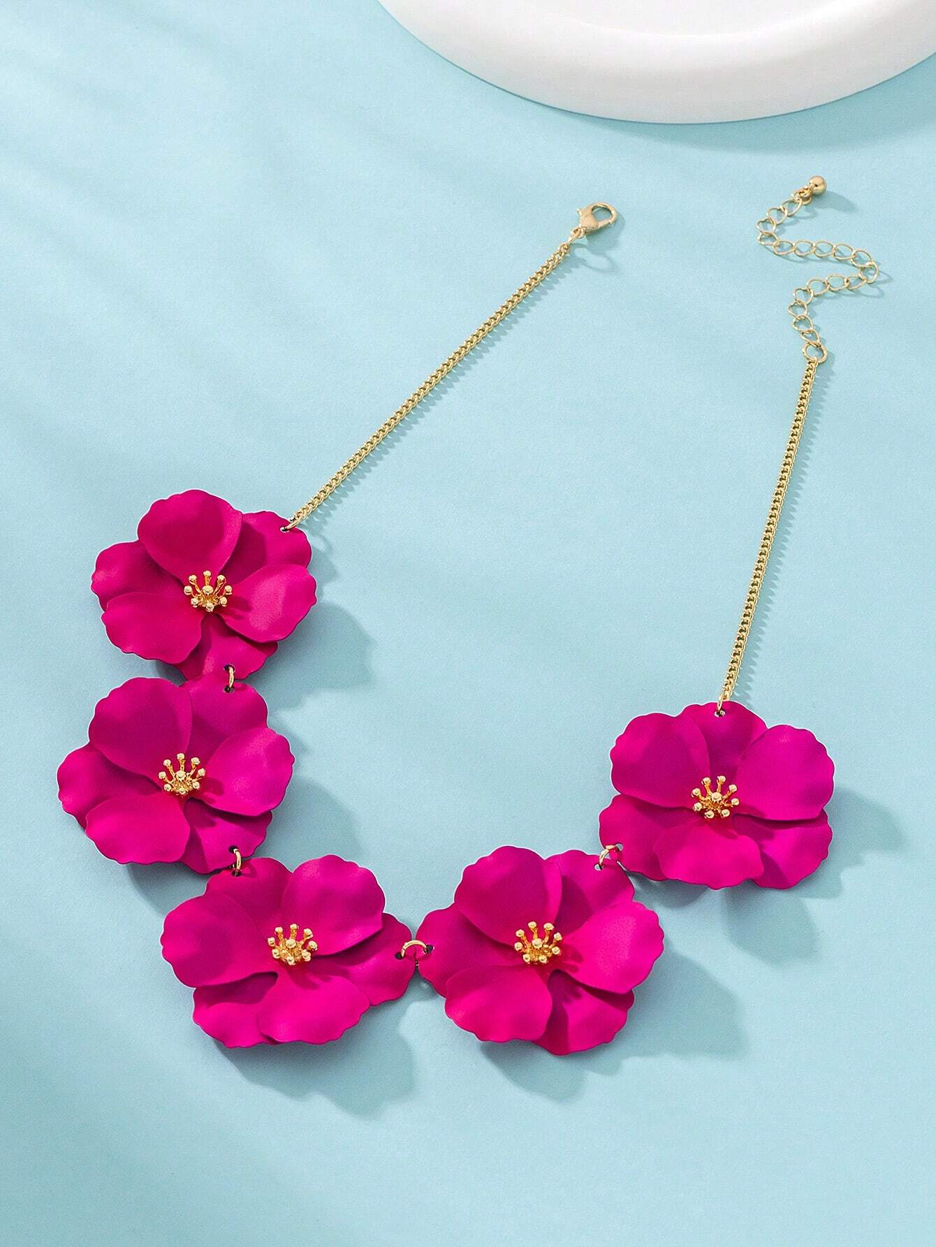 SHEIN 1pc Colorful, Rose Red Dopamine-Inspired Flower Pendant Necklace With Designer Touch For Women - Image 2