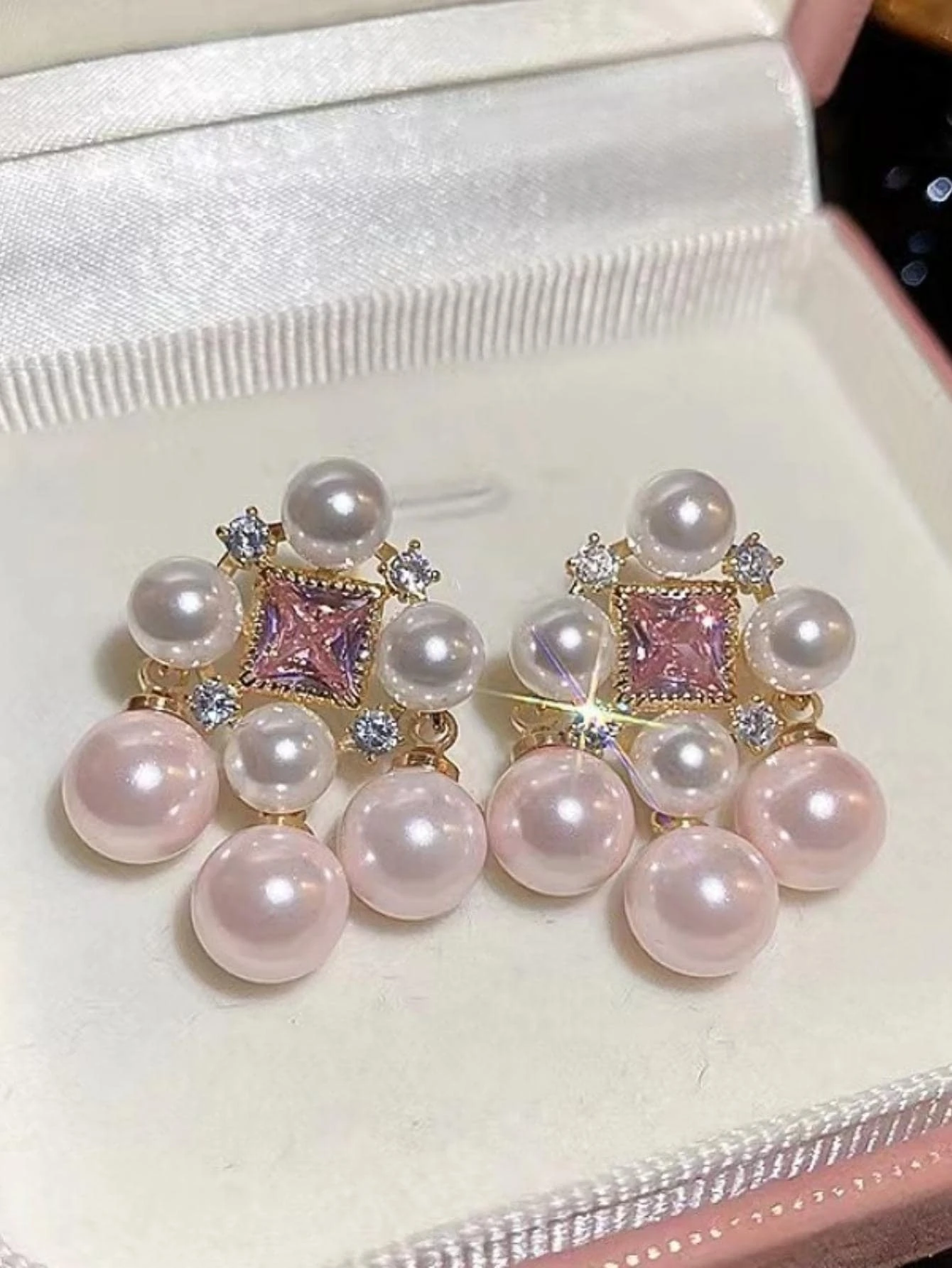 SHEIN Glamorous Zinc Alloy Cubic Zirconia & Faux Pearl Decor Stud Earrings For Women
