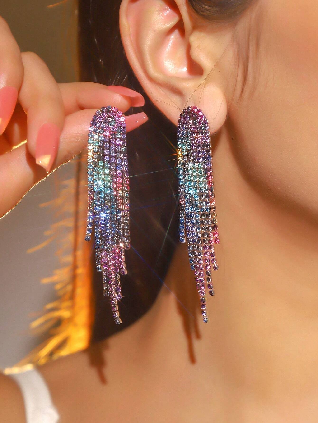 SHEIN Nightclub Party Tassel Crystal Earring Stud For Women 1Pair