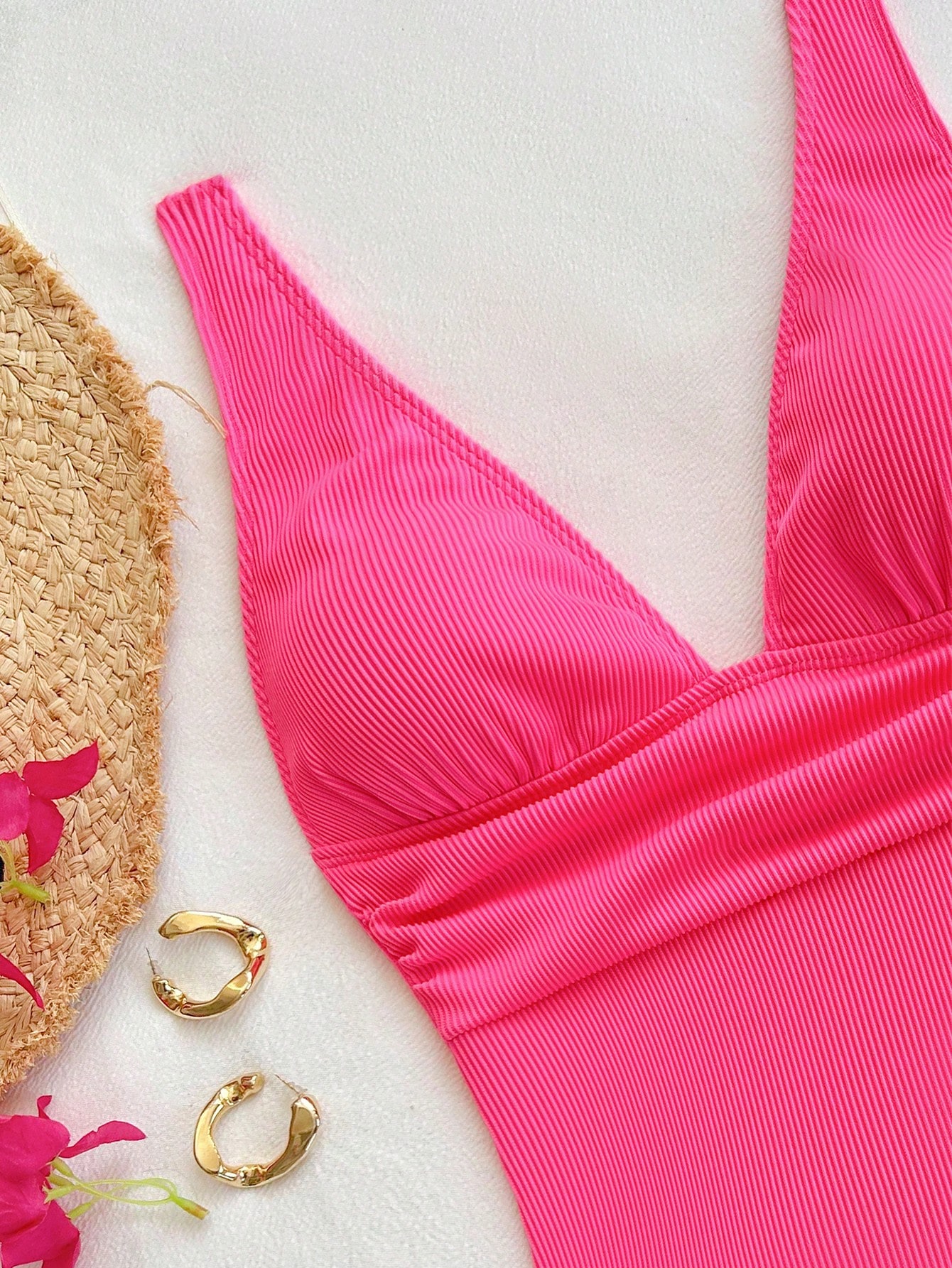 SHEIN VCAY 1pc Women's Plain Ruched Deep V Textured One-Piece Swimsuit - Image 5