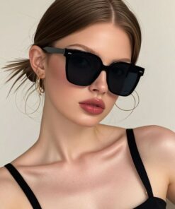 SHEIN Unisex Retro Square Large Frame Plastic Sunglasses, Classic Style For Outdoor