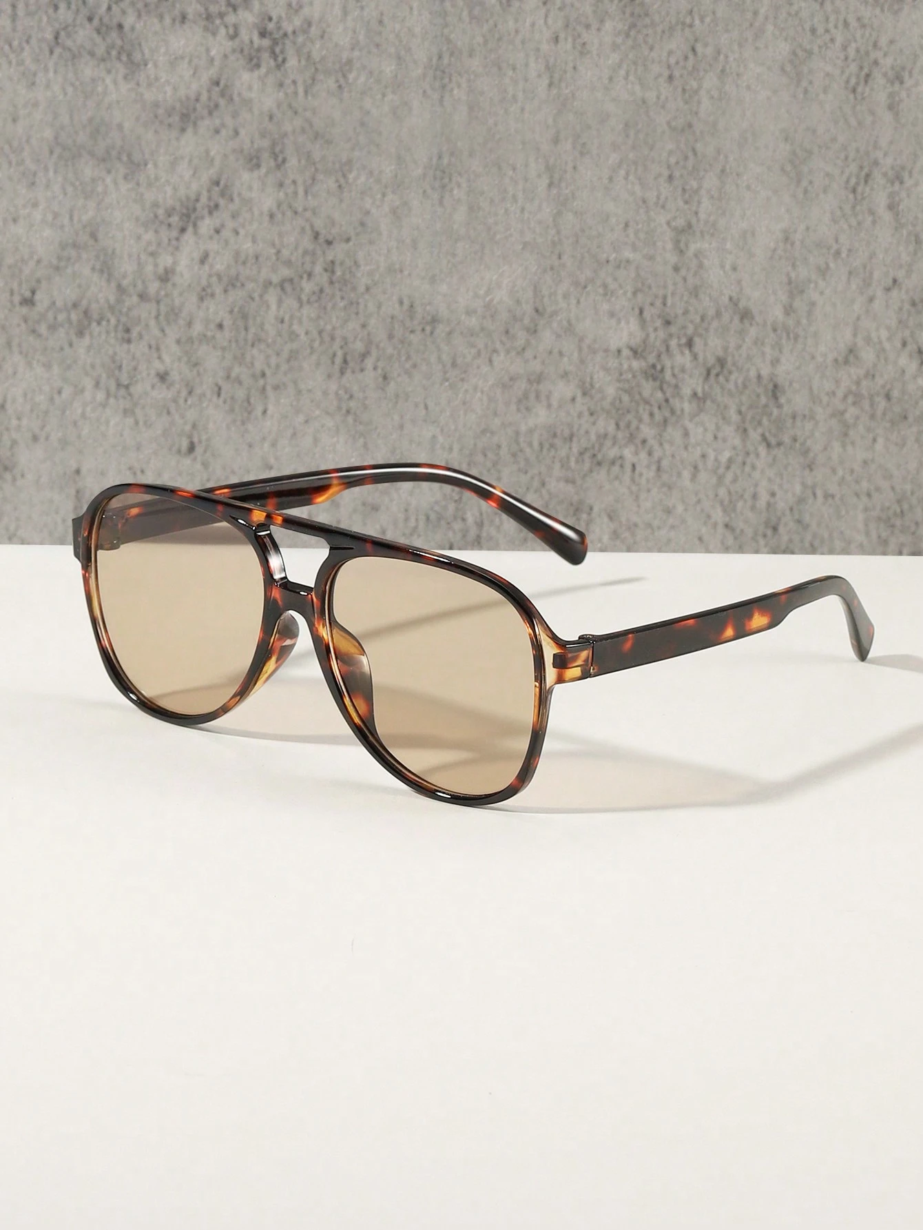 SHEIN 1/3 PCS Women's Acrylic Boho Aviator Toadstools Trendy Fashion - Image 2